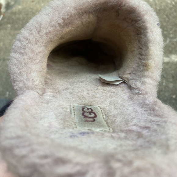 Ugg Australia Hafnir Shearling Trim Bow‎ Slipper 8-8.5 Plush Indoors and … - Picture 4 of 7